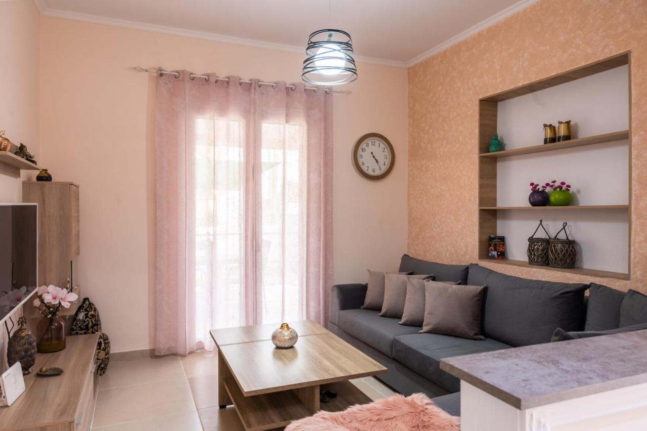Fouki Apartments Ipsos Beach Kültér fotó