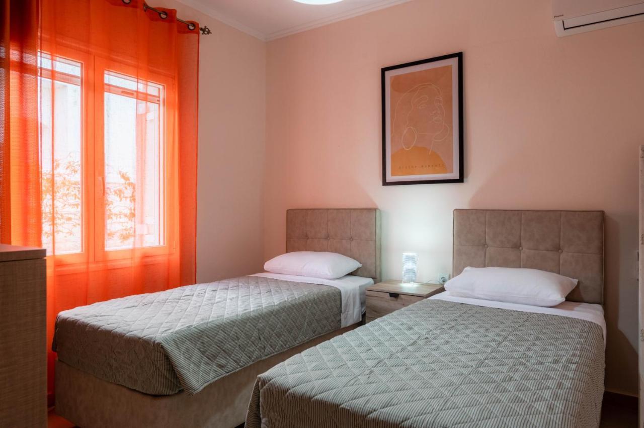 Fouki Apartments Ipsos Beach Kültér fotó
